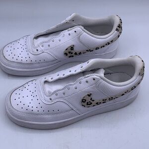 Size 7.5 - Nike Court Vision Low Leopard Swoosh - White 2021